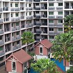 Luxurious Pattaya Apartment With Pool Access