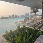 Luxury Room With Beautiful View