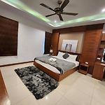 Ketki Luxury Pool Villa Seaflare Pattaya