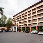 Sunday Chateau En Ville - Pattaya