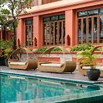Sunday Chateau En Ville - Pattaya