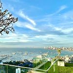 Unixx Sea View Residence