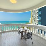 Sky Beach View