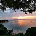 Unixx Sea View Residence