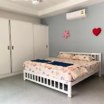芭提雅中心5卧现代别墅 Modern Villa