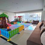 Wong Amat Tower Condominium 1305