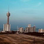 One Bedroom Condo With Sea And City View Near Pattaya Beach Pool Wi Fi