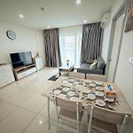 Pattaya Modern 2Br Condo Rooftop Swimming Pool Pratumnak