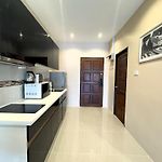 Sea View Studio With Large Balcony At View Talay 5D