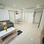 Pattaya Modern 2Br Condo Rooftop Swimming Pool Pratumnak