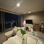 Pattaya Unixx 2 Bedroom Sea View