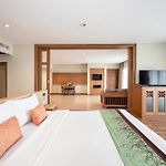 The Heritage Pattaya Beachfront Resort