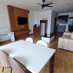 View Talay 6 Apartment