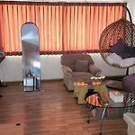 Jolly Guesthouse & Restaurant