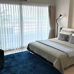 View Talay 7 Seaview Apartments