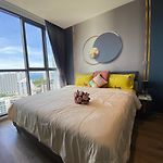Breath Taking View, Amazing Sea View Room