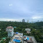 Unixx Condo Pattaya Sea View Walking Street 5 Min Pool & Gym