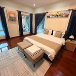 G Thai Happy Pool Villa