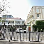 市中心四卧三卫别墅230个平方