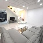 Corrib Village Phratamnak Cozy 4 Bdr Villa Pool