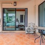 Thai Home Ins-Style Pool Villa 3Br Near Hollywood