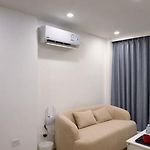 City Garden Lagoon Pool Apartments With Balcony Pattaya