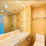 1 Bedroom French Style Condo With Lagoon Pool