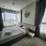 The Base海景网红顶层无边泳池 双卧室套房 海滩3分钟