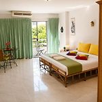 View Talay 1B Studio