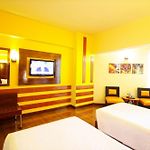 โรงแรม เดอะ ซีซันส์ พัทยา (SHA Extra Plus)