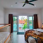 Beach At 5 Mins Walk 3Bdr Pool Villa For Groups And Family