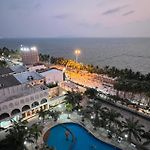 Beautiful Sea View Cozy Condo