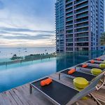 Seven Zea Chic Hotel