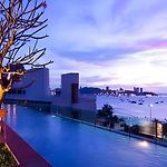 Seven Zea Chic Hotel