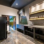 The Jungle Villa Khophai Pattaya Center 5 Bedroom