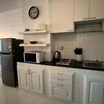 Markland Condominium Beach Front Pattaya