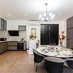 Newly Dec Villa Pool Table Ktv Bbq Terrace Outdoor 5Br Swimming Pool