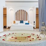 Downtown Oasis Pool Villa B