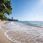 Oceanfront Serene,3Br With Private Pool Villa,New Modern White