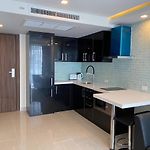 New! Pool View & Grand Avenue & Central Pattaya