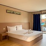 Cocoon Hideaway