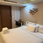 Grand Avenue - Central Pattaya - New
