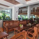 Mike Beach Resort