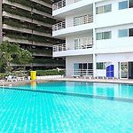 Vtsix Condo Rentals At View Talay 6 Pattaya