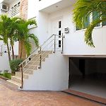 Hidden Palm Pool Villas