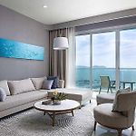 White Sand Beach Residences Pattaya