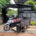 At Koh Larn Resort