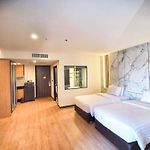 Sleep With Me Pattaya