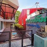 Rakchayanin Resort Koh Larn