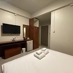 On\'S Place